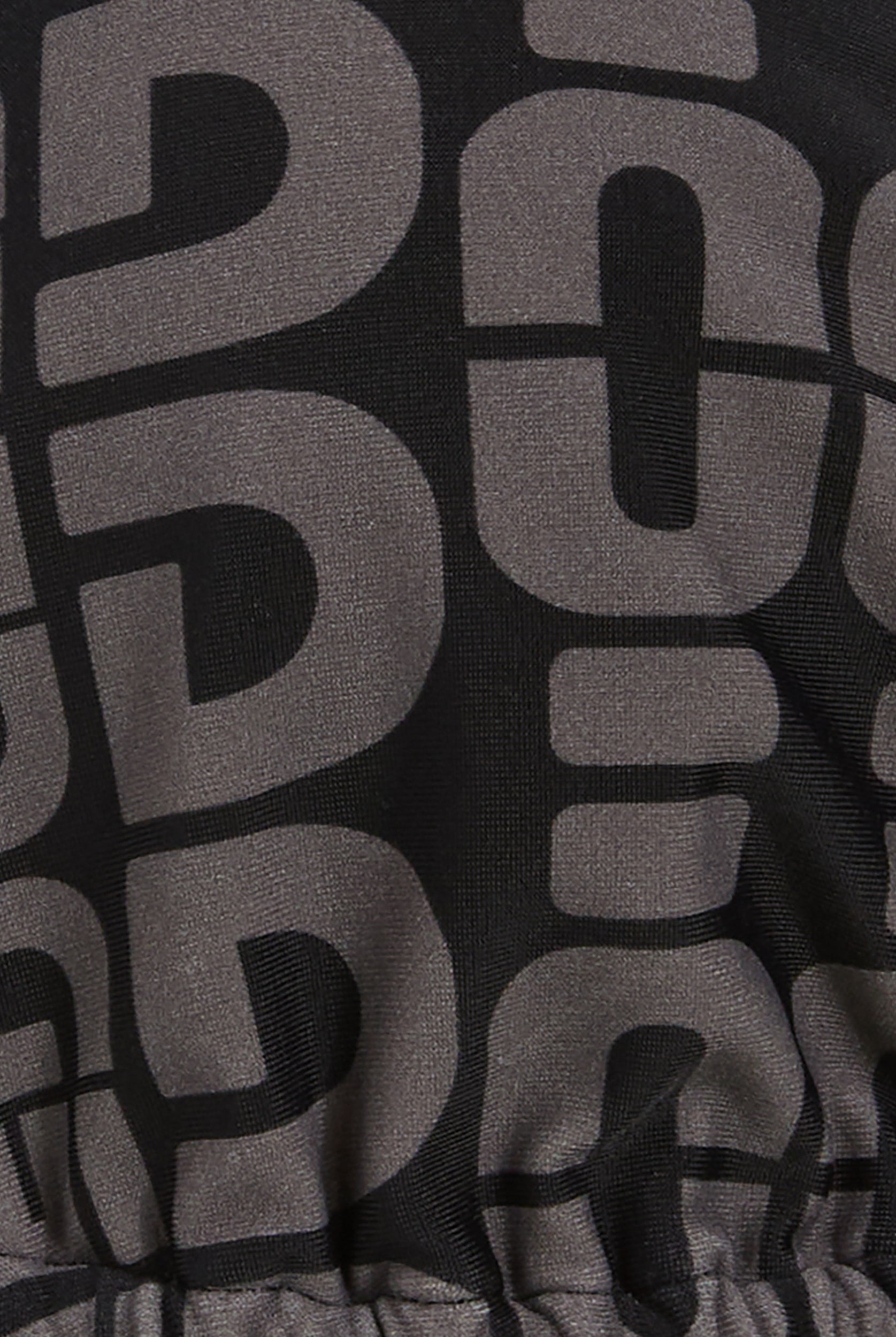 Triangel-Bikinioberteil mit Allover-Logo-Print - BLACK