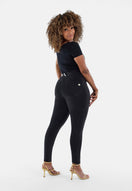 WR.UP Curvy Push-Up Regular Waist Skinny Denim Jeans - Denim Black - Black Seam